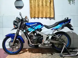 ninja R tahun 2004 super kips pajak isi/tt boleh gan cash lebih bagus