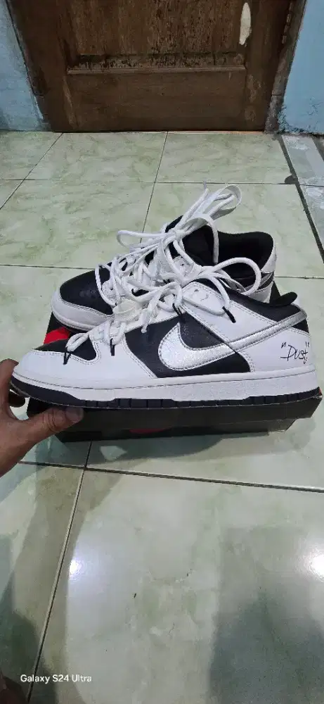 Nike Dunk Low White Black Panda