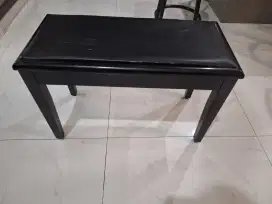 Bangku Kayu Piano