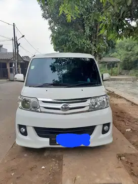 Daihatsu Luxio 2012 Bensin