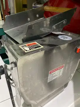 Dijual mesin gilingan