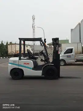 Forklift TCM Th 2019 3 Ton Diesel (KOMPLIT FAKTUR)