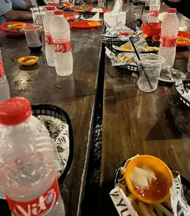 Tukang cuci piring dan beres2 warkop