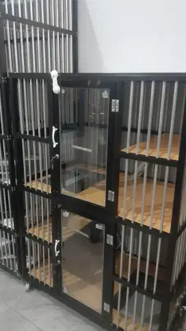 Kandang kucing 2 pintu tingkat