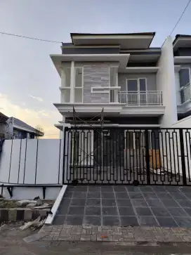 Jemursari‼️Jual Rumah Baru Dekat Ubaya,UK petra