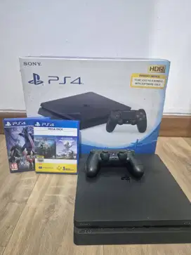 Jual PS 4 Slim 1 TB ex pemakaian Pribadi (Bonus Kaset)