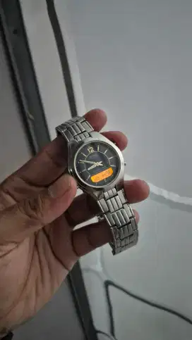 Casio LINIAGE LCW-M200 Wave Ceptor Multiband 5