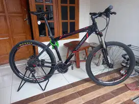 JUAL / TT MTB Polygon Xtrada 5 – Full Upgrade
