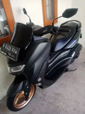 LOW KM! NEW NMAX ABS KEYLESS B TANGKOT PAJAK PANJANG FULL ORI JAMINAN!