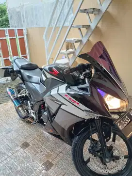Cbr  150 r 2016