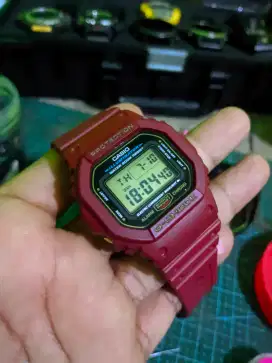 Jam tangan gshock dw5600e gold edition
