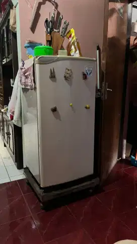Jual kulkas satu pintu