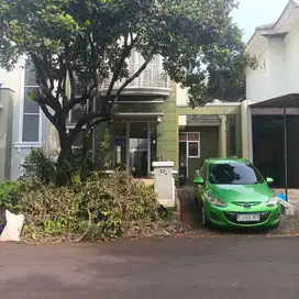 DISEWAKAN PALING MURAH! Rumah Siap Huni Di CLUSTER BERYL. Serpong