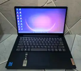 Second LikeNew Lenovo Slim 3 Intel Core i5-1235U RAM 8GB SSD 512GB