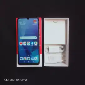 Xiaomi redmi 13C ram 8/256gb black blue ._