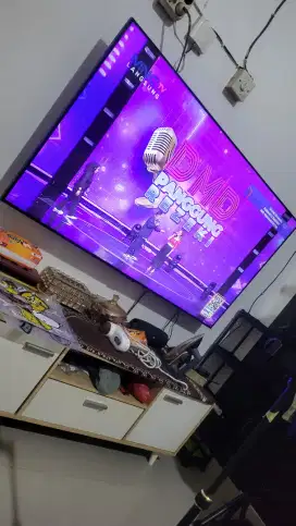 TV SAMSUNG 55 inch Crystal UHD 4K
