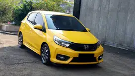 [ LOW KM ] Honda Brio 1.2 RS CVT AT Kuning Facelift NIK 2021/2022