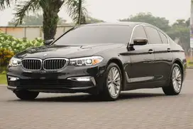 Rasa Baru! BMW 530i Luxury 2018 Black Full Spec! E300 x5 c300