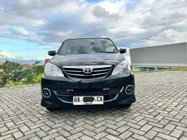 TOYOTA AVANZA 1.5 S