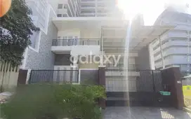 RUMAH BARU GRESS SIAP HUNI GRAHA FAMILI BLOK FAVORITE