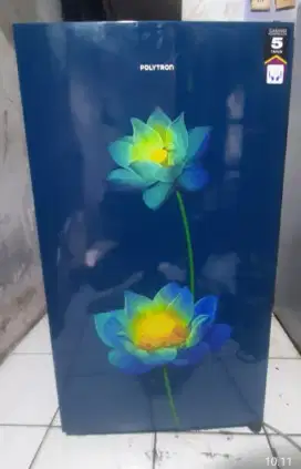 Kulkas merk Polytron
