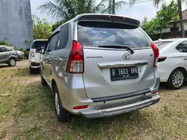 Toyota AVANZA 2012