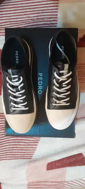 Sepatu pedro casual sports original