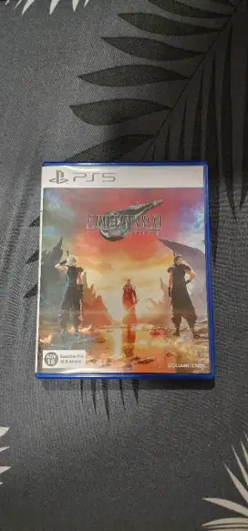 Kaset PS5: Final Fantasy VII Rebirth