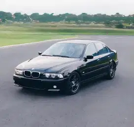 BMW E39 2003 | 520i Double Vanos | Low Km
