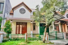 DISEWAKAN RUMAH PURI WIDYA KENCANA CITRALAND DEKAT SEKOLAH CIPUTRA