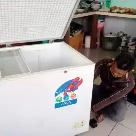 Servis kulkas servis frezer box servis ac berkualitas
