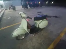 Vespa PS 150 Lengkap Minus