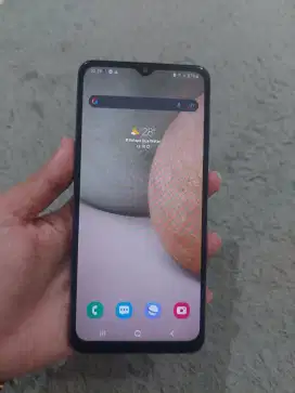 Samsung galaxy A12