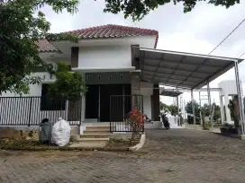 Murah dijual rumah siap huni mewah alamanda sambiroto pandanaran hills