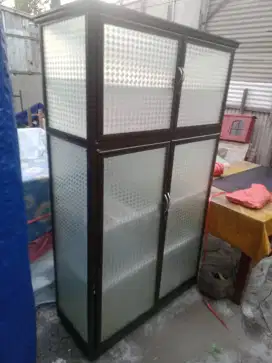 Rak piring aluminium kumbinasi kaca