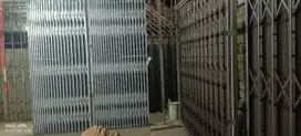Pintu harmonika