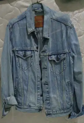 Jaket jeans levis original store