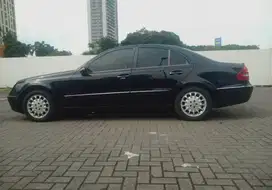 Mercy 2005 E24 kesayangan