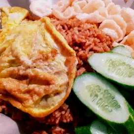 jasa memasak bersih² kebun dll