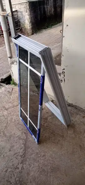 Jendela aluminium fulset