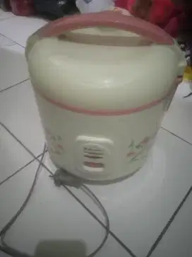 Di jual magic com merk minyako 1,8lt 110rb