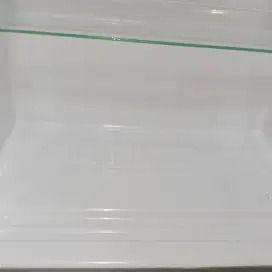Dijual kulkas merek aqua apa adanya dan tdk dingin(bekas)