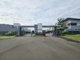 DIJUAL RUMAH SUVARNA SUTERA DESIGN INTERIOR FULL FURNISHED TANGERANG