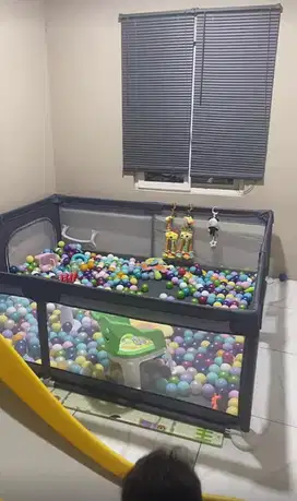 Dijual tempat bermain bayi 180x200