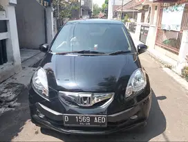 BRIO SATYA E KM masih bagus