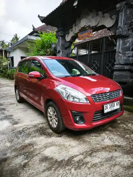 Suzuki Ertiga Merah, bekas berkualitas