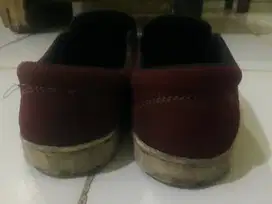 Jual sepatu merek vans