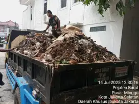 Jasa angkut puing dan buang sampah