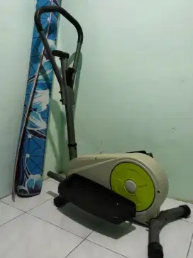 Jual sepeda statis murah mulus