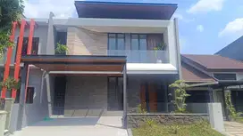 Rumah baru modern minimalis mewah di Citraland Utama spek premium